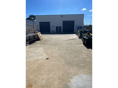 4/33 Dixon Road, Rockingham WA 6168