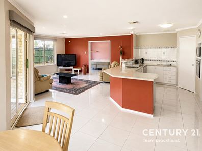 26 Montezuma Loop, Canning Vale WA 6155