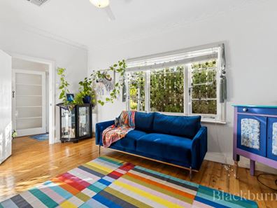 19 Lister Street, Swan View WA 6056