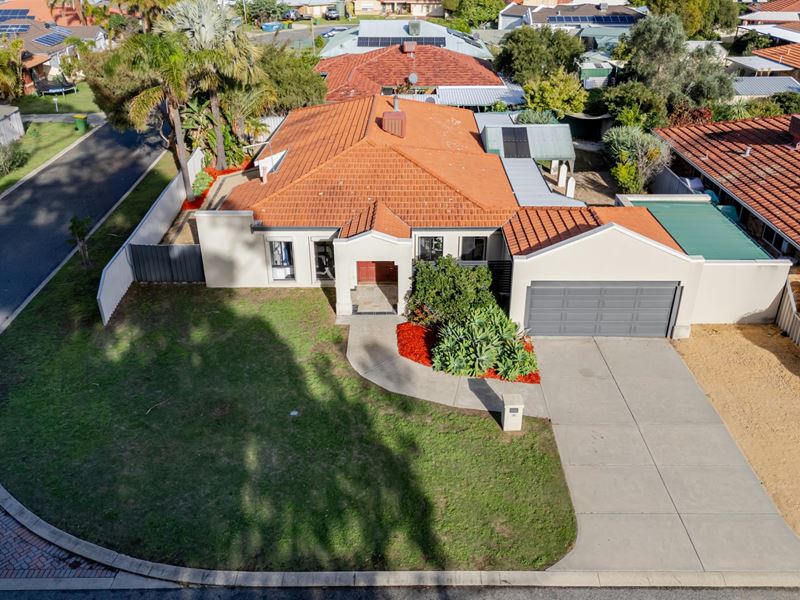 16 Timberlane Loop, Cooloongup