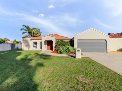 16 Timberlane Loop, Cooloongup WA 6168