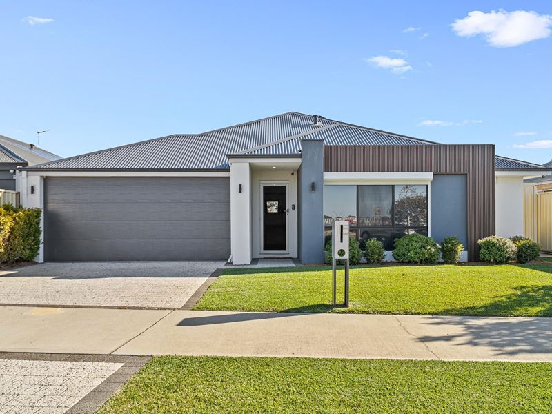 115 Eleanore Drive, Madora Bay