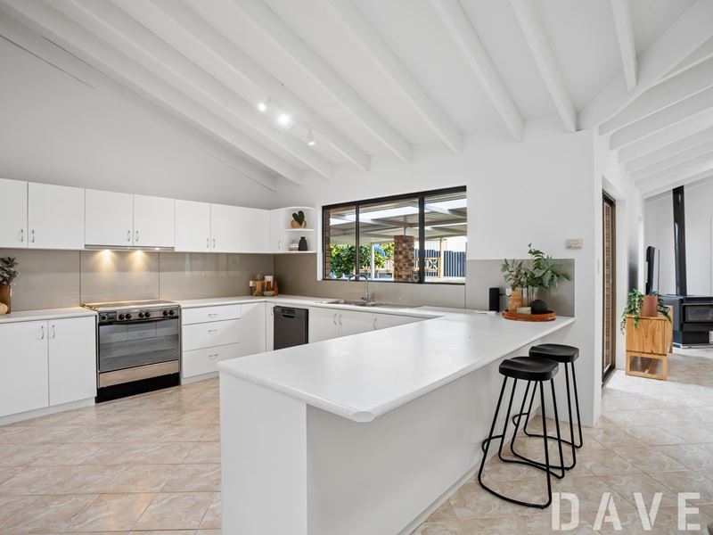 7 Adenmore Way, Kingsley