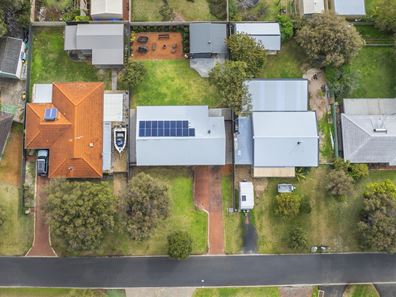 9 Derek Street, West Busselton WA 6280