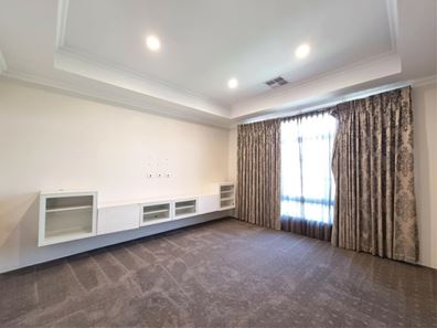 38 Silvershot Avenue, Harrisdale WA 6112