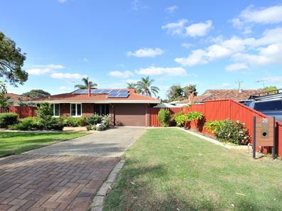 20 Cowling Way, Parmelia WA 6167