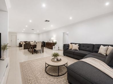 39 Tandara Fairway, Tapping WA 6065