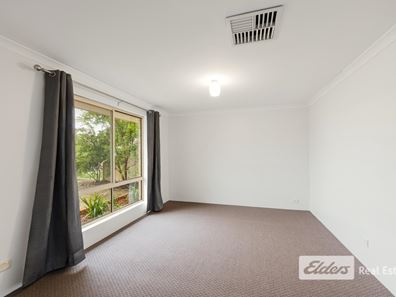 8 Chapel Street, Baldivis WA 6171
