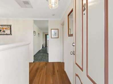 2/6 Mornington Boulevard, Waikiki WA 6169