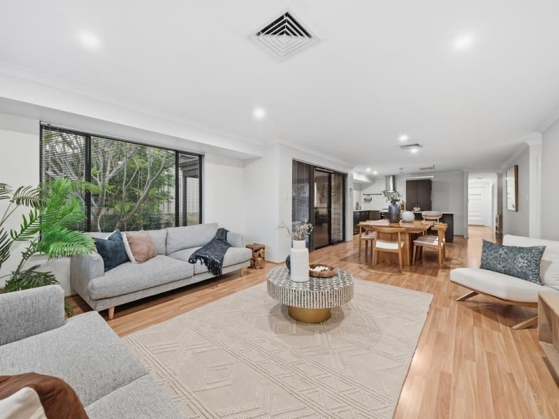 3 Cortona Grove, Sinagra WA 6065