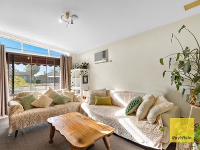 25 Wicklow Street, Thornlie WA 6108