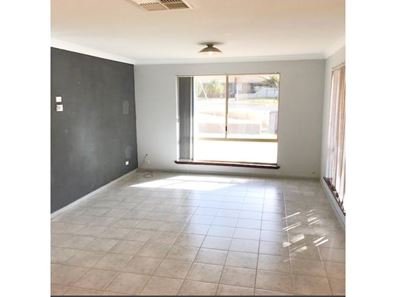 10 Compton Court, Hannans WA 6430