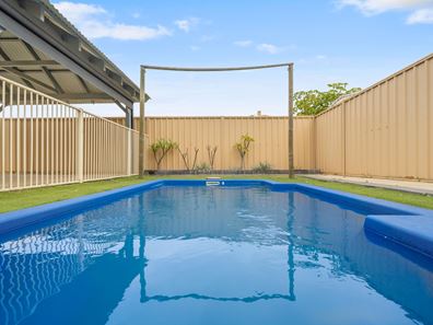 9 Mooreland Road, Baldivis WA 6171