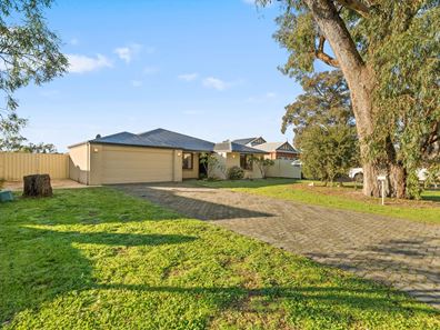 3 Adela Bend, Lakelands WA 6180