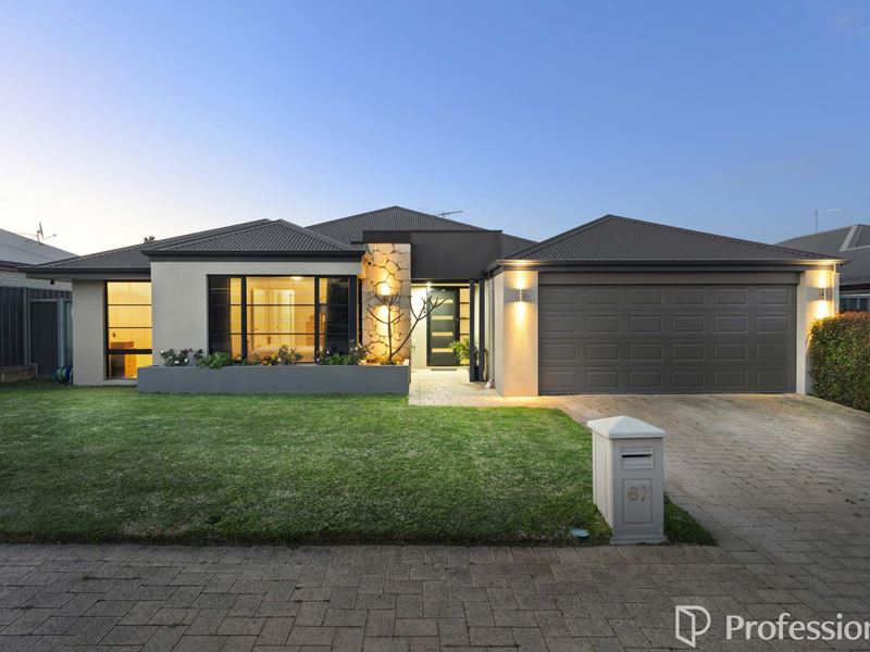67 Hookstone Drive, Landsdale WA 6065