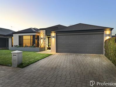 67 Hookstone Drive, Landsdale WA 6065