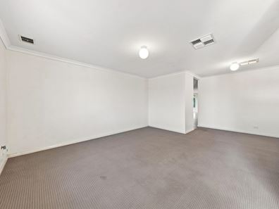 16 Oceanside Drive, Wandina WA 6530