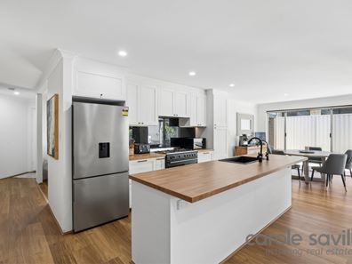 4 Saponara Drive, Sinagra WA 6065
