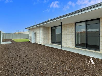 15A Pistachio Grove, South Yunderup WA 6208