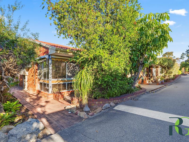 1/304 Preston Point Road, Attadale