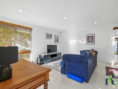 1/304 Preston Point Road, Attadale WA 6156