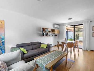 7/3 Robin Street, Menora WA 6050