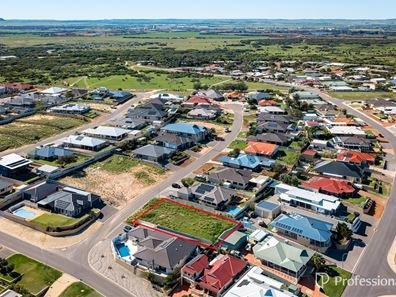 4 Basile Court, Wandina WA 6530
