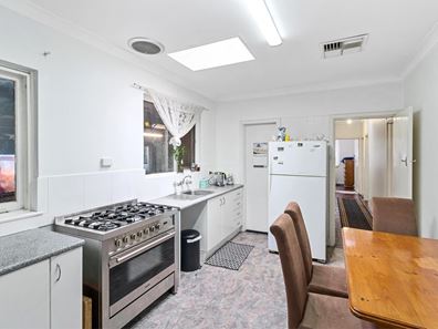 3 Kiandra Way, High Wycombe WA 6057