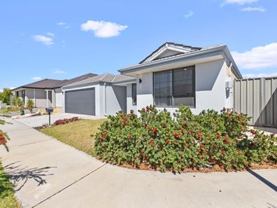 26 Drimmie Road, Clarkson WA 6030