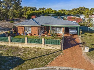 15 Schooner Place, Yanchep WA 6035