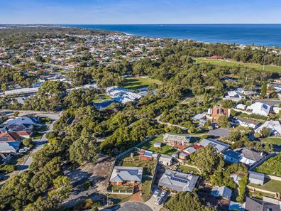 15 Schooner Place, Yanchep WA 6035