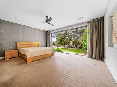 7 Honeypot Way, Churchlands WA 6018