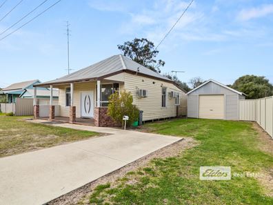 15 The Crescent, Brunswick WA 6224