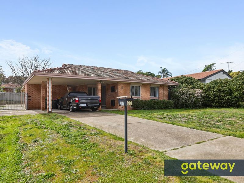 37 Warner Road, Parmelia WA 6167