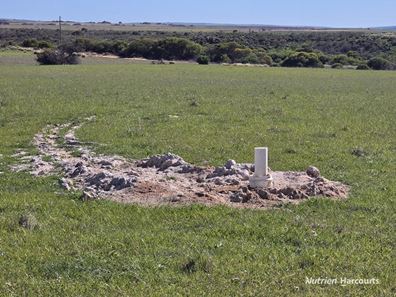 Lot 13 Port Gregory Road, Yallabatharra WA 6535