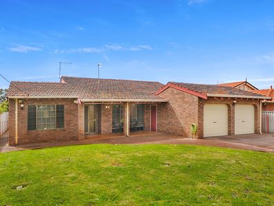 39 Lanchester Way, Stirling WA 6021