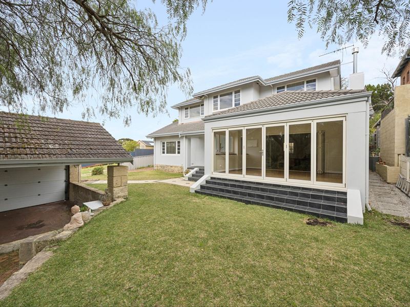 14 Narla Road, Swanbourne WA 6010