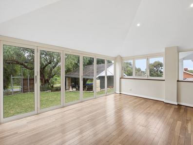 14 Narla Road, Swanbourne WA 6010