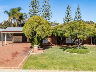 18 Lilac Green, Halls Head WA 6210