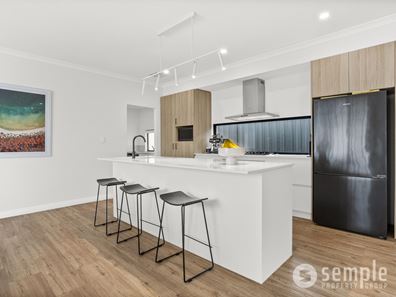 122 Aquamarine Parade, Treeby WA 6164