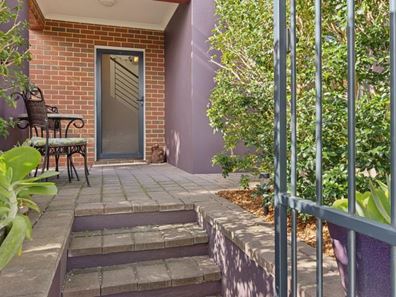 1/8 Kelvin Street, Maylands WA 6051