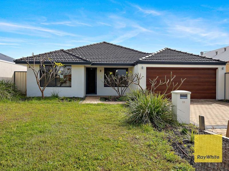 19 McCallum Parkway, Bertram WA 6167