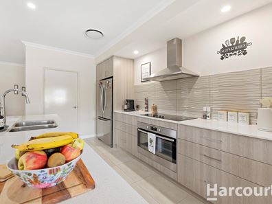 2 McCubbin Loop, Dawesville WA 6211