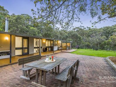 9 Balga Place, Gooseberry Hill WA 6076