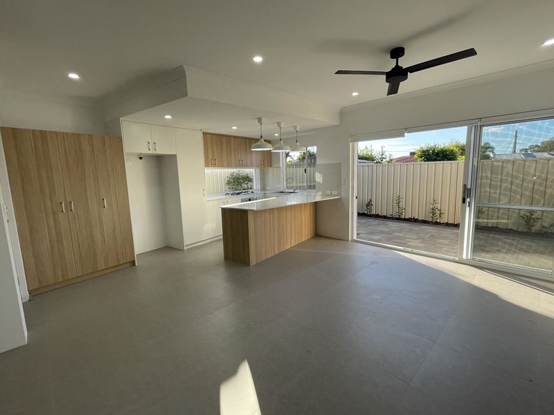 1 Lauri Court, Parkwood WA 6147