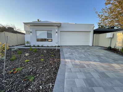 1 Lauri Court, Parkwood WA 6147