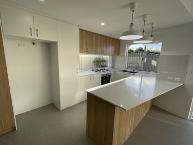 1 Lauri Court, Parkwood WA 6147
