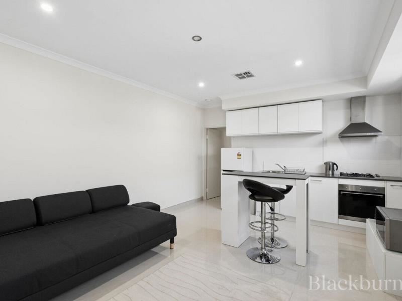 8A Bluegrass Street, Treeby WA 6164
