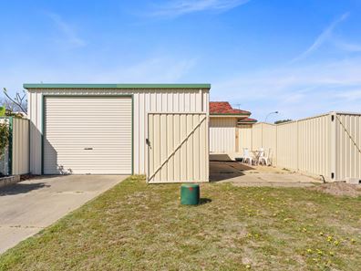 6 Dress Circle, Warnbro WA 6169