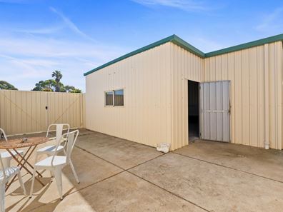6 Dress Circle, Warnbro WA 6169
